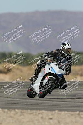media/Oct-13-2025-Moto Forza (Mon) [[a66d839500]]/4-C Group/Session 3 (Turn 16)/